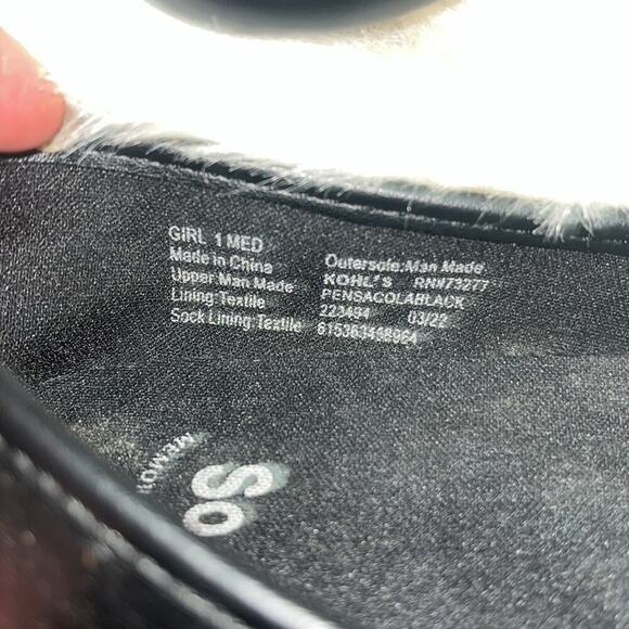 SO Girls Black Leather Ballet Flats Shoes Sz 1 - Picture 5 of 6